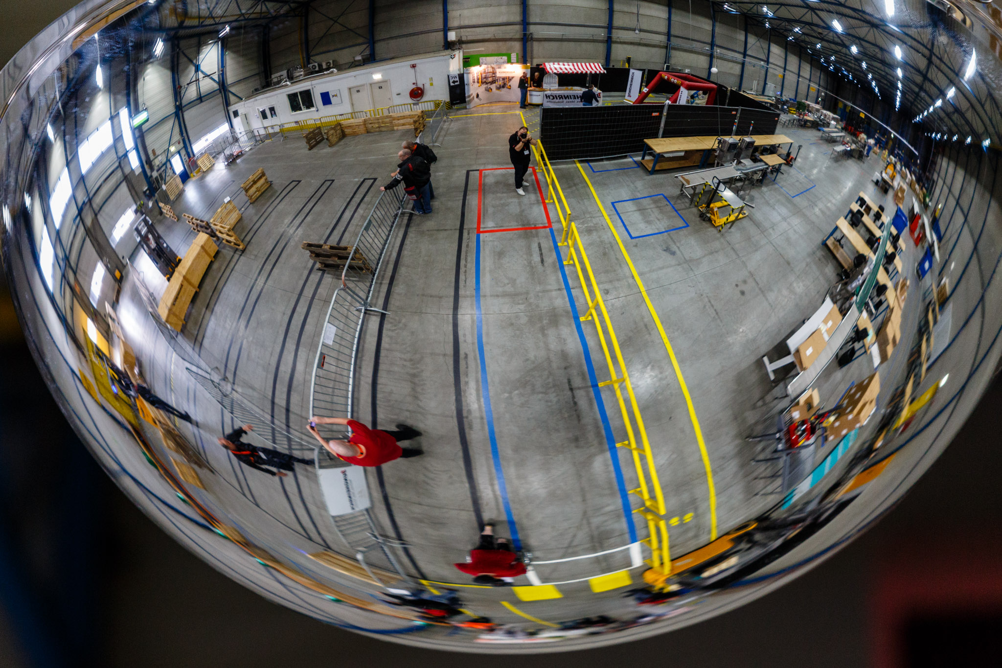 veiligheidsspiegels op de werkvloer